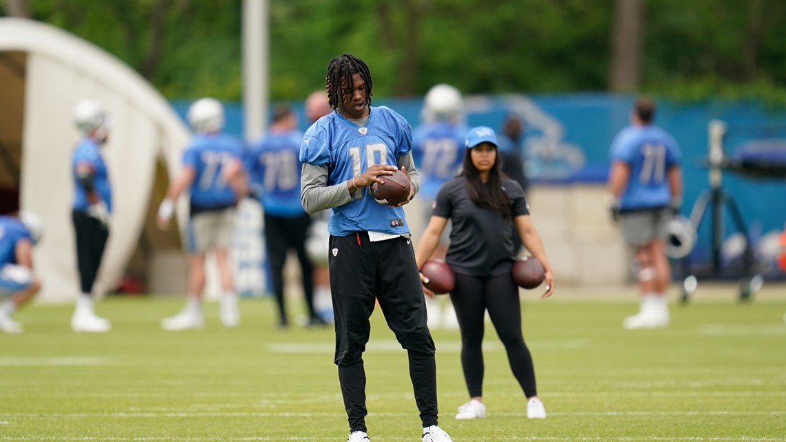 Lions don't expect rookie Jameson Williams to be ready for start