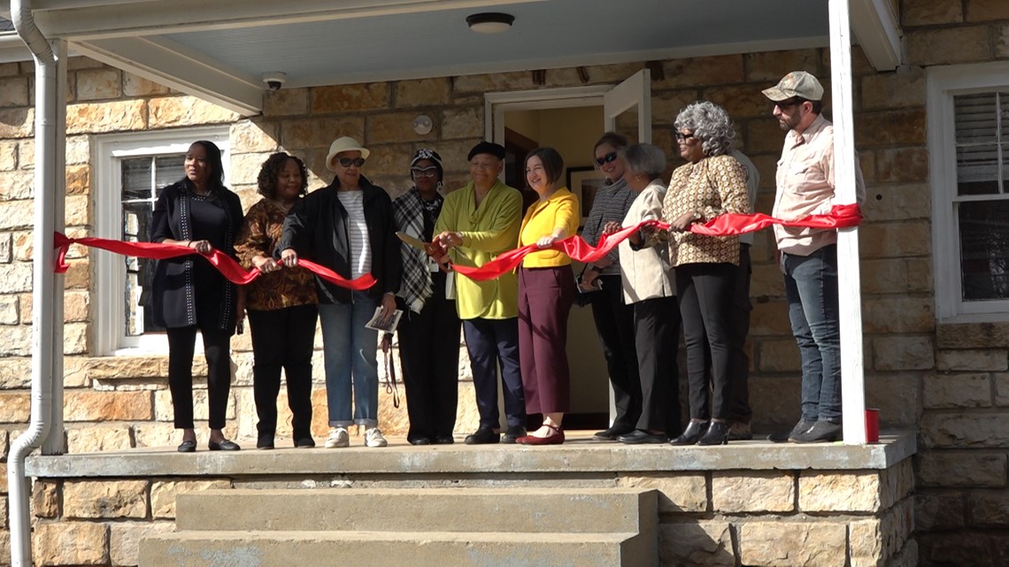 Exhibit on rural life hosted at newlyrestored Triana Health Clinic