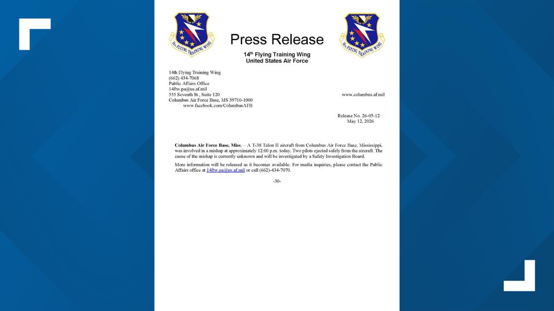 U.S. Air Force pilots safely eject during training mishap