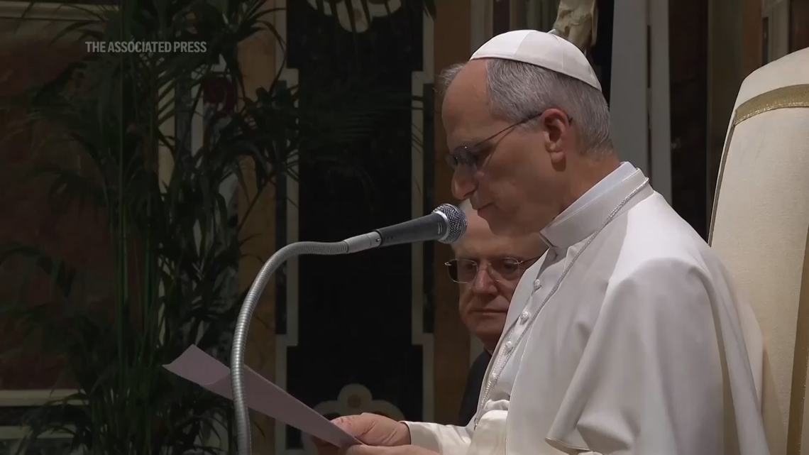 Pope Leo XIV calls for peace through dialogue, breaks tradition in Easter blessing