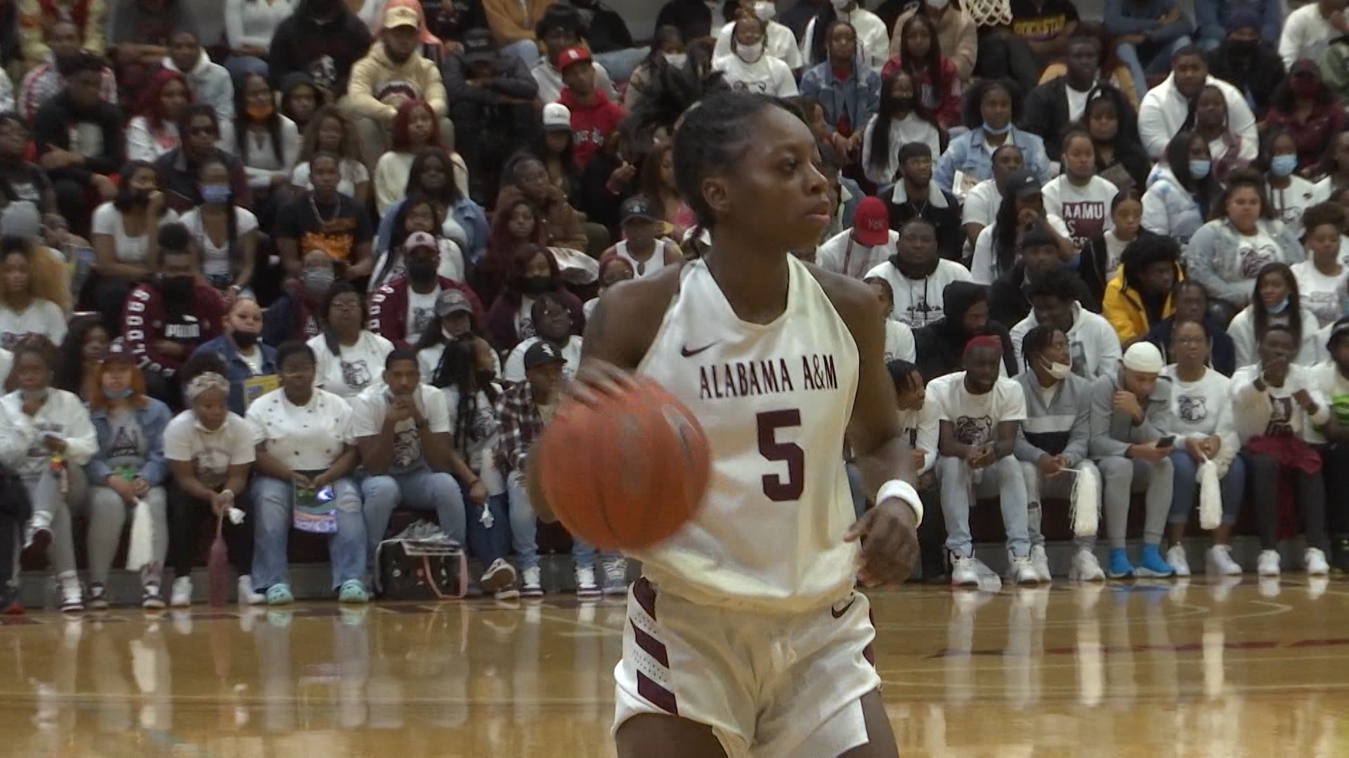 AAMU's Nigeria Jones  has been named the BOXTOROW Women's Basketball National Player of the Week