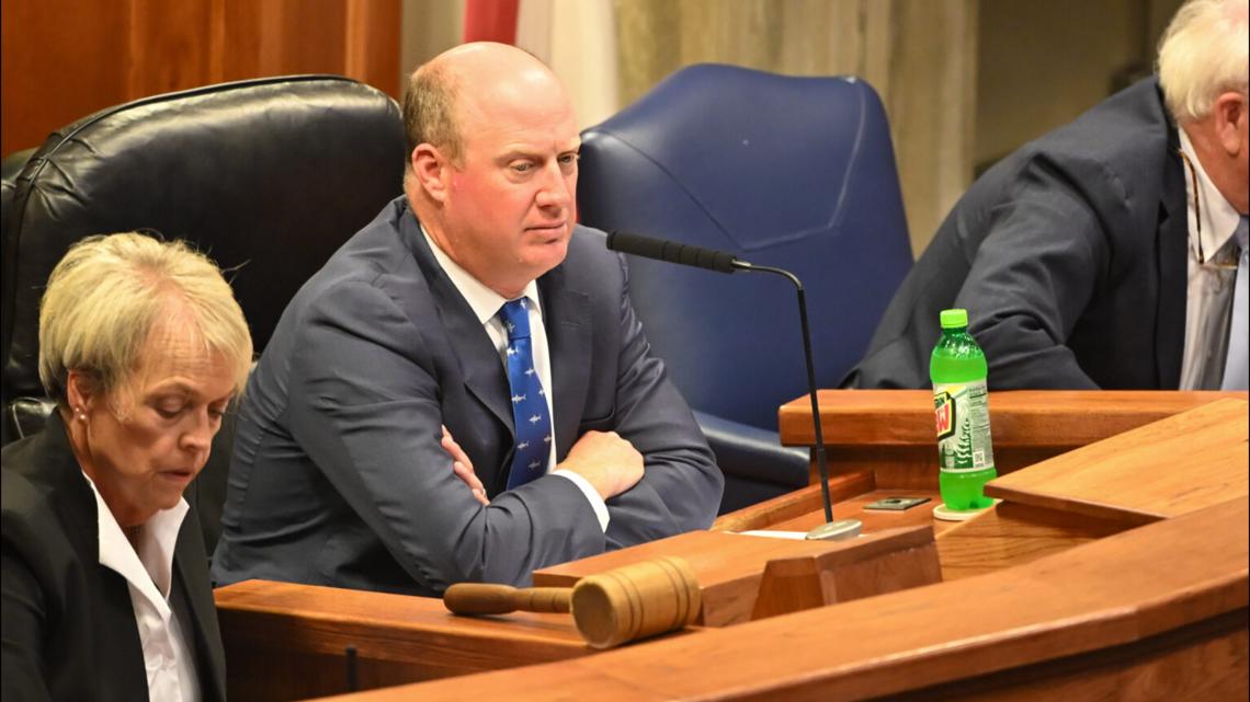 Alabama Senate votes to further reduce powers of lieutenant governor