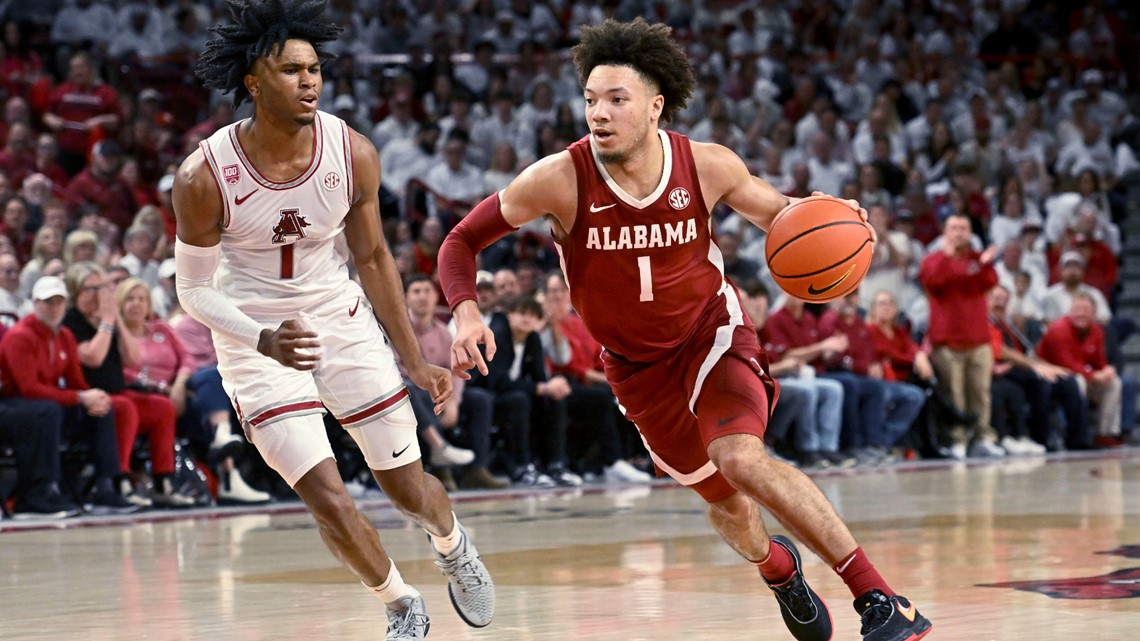 Alabama uses late runs to put away Arkansas | rocketcitynow.com - Vimarsana News