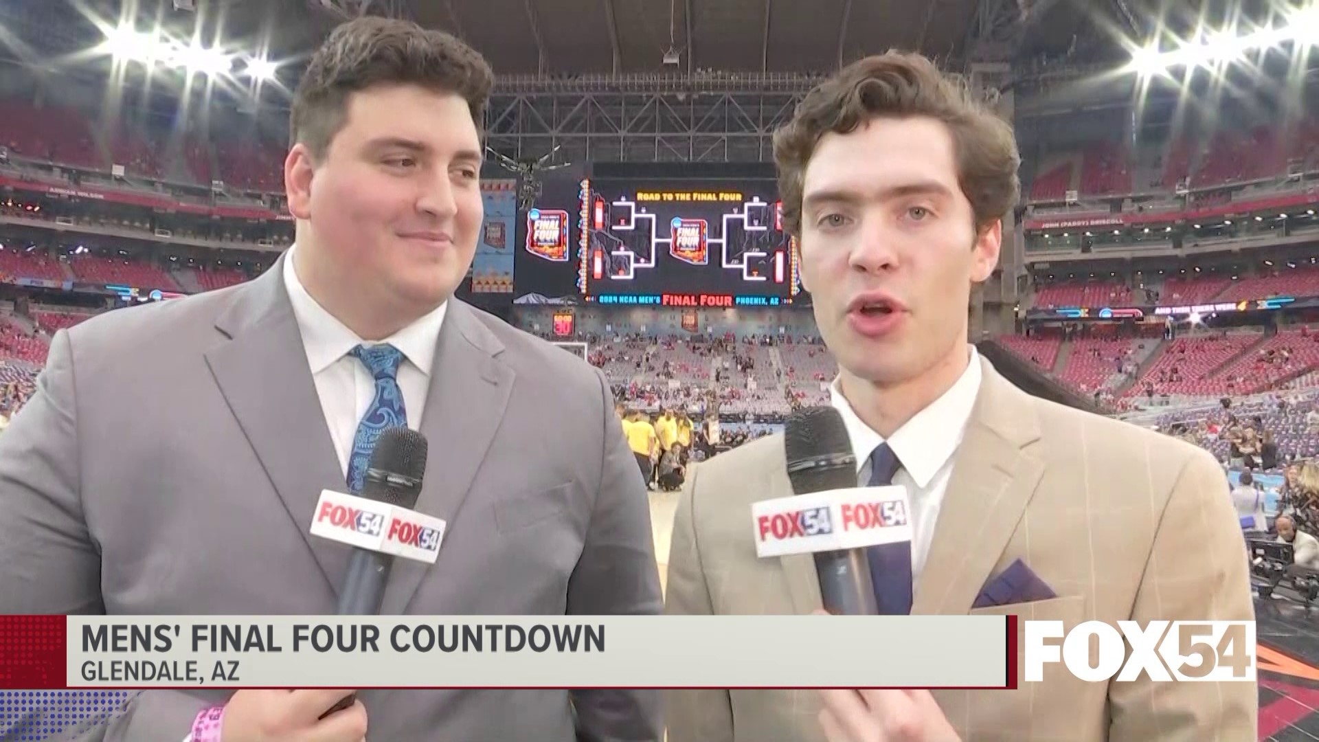 Tip-off is just a bit more than three and a half hours away. Simon Williams Media and Nick Kuzma report from the stadium as #FinalFour excitement nears fever pitch!