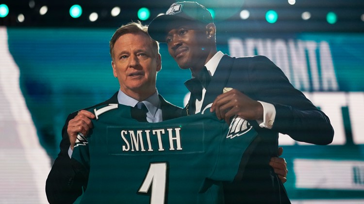 Philadelphia Eagles draft: Is DeVonta Smith undraftable at 12th selection?