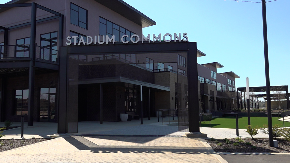 New retail, shopping options continue to take shape at Stadium Commons