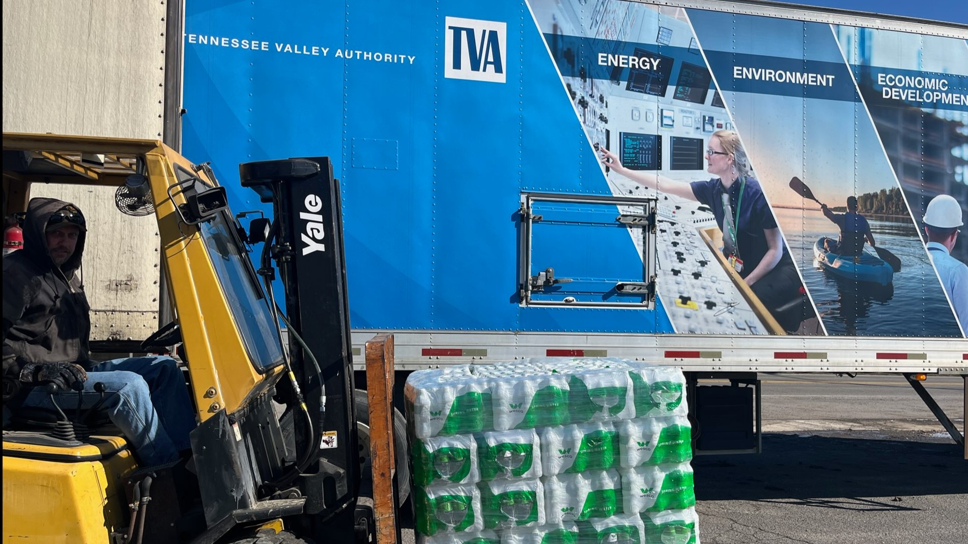 TVA assists in water distribution to those still dealing without essentials after winter storm