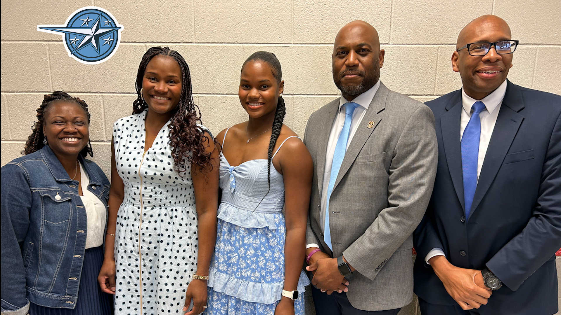 Antonio Ford is the new head football coach of Lee Generals. The 20-year veteran coach replaced Irvin Mcguire who stepped away to become an assistant principal