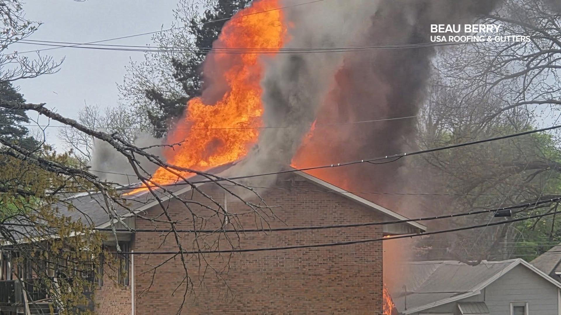 More than a dozen displaced by apartment fire on 16th Avenue SE in ...