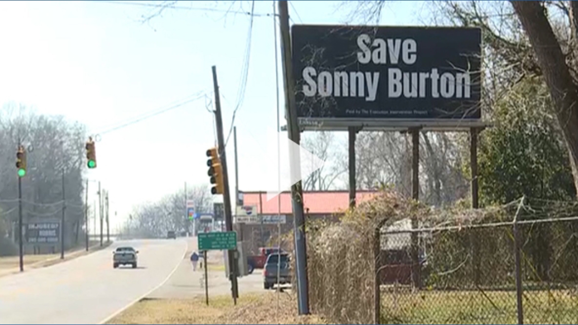 Activists urge Alabama governor to grant clemency for 75-year-old disabled inmate