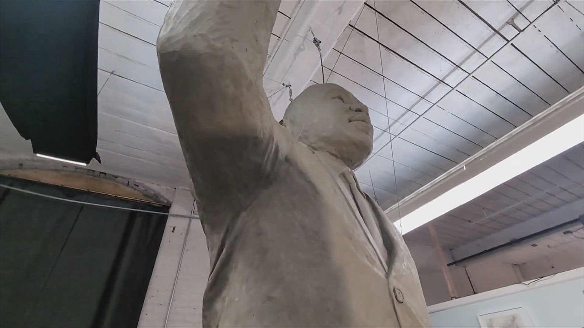 The statue of the late civil rights icon will be cast in bronze and put on permanent display in Florida.