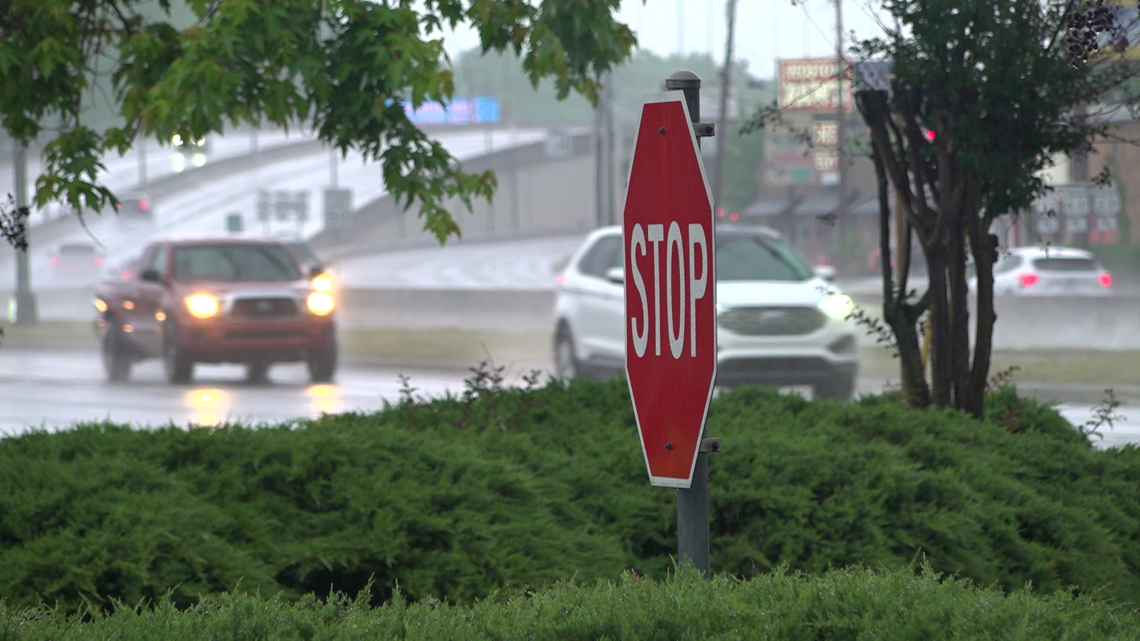 Wet roads prompt safety warnings after crashes on Memorial Parkway ...
