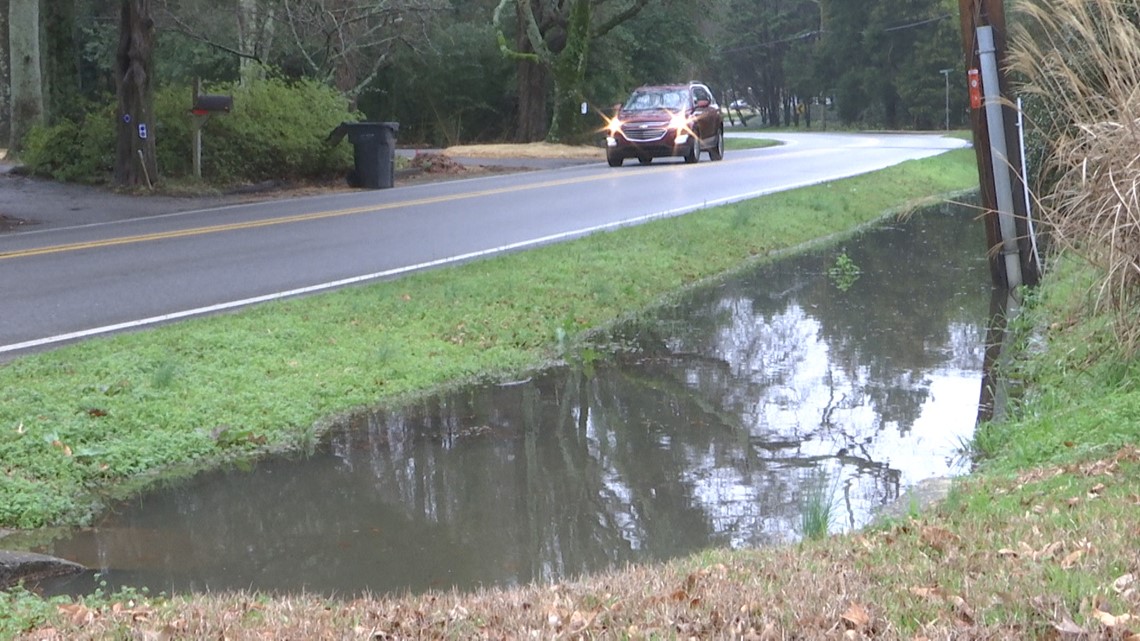 Officials warn about flooding hotspots in Decatur as rain continues