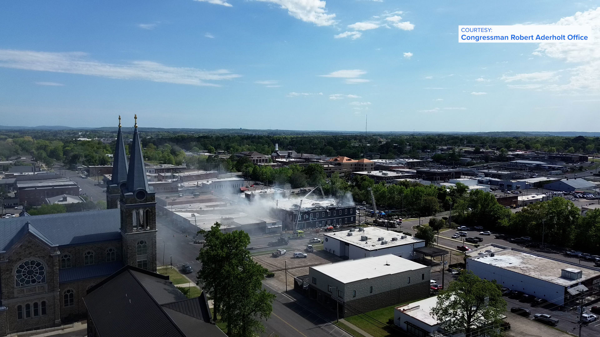 Crews battle fire at Stiefelmeyer Building in Cullman | rocketcitynow.com