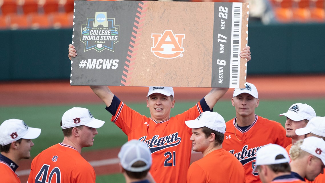 Auburn baseball upsets Oregon State to reach College World Series 2022