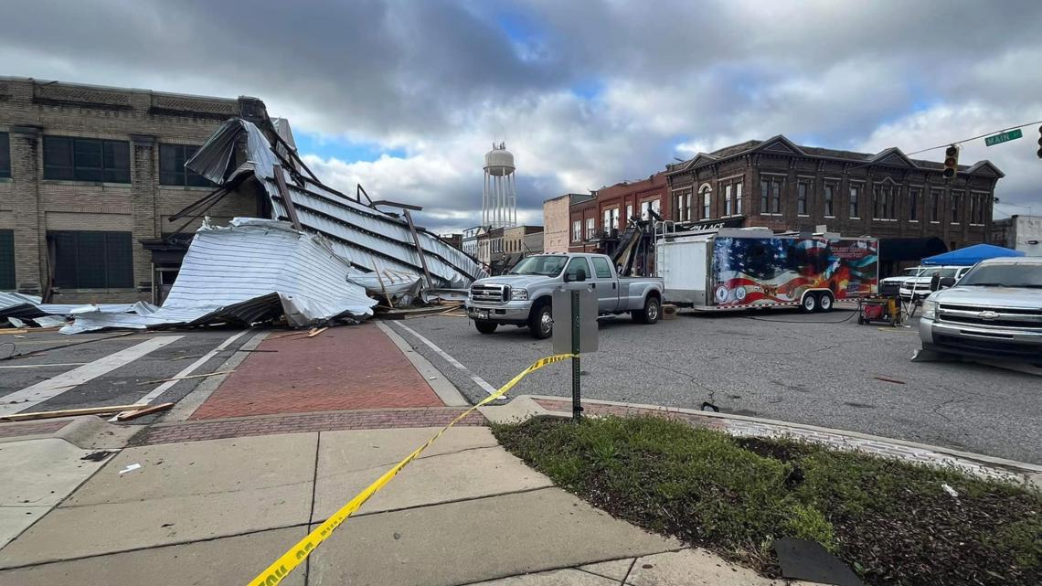 Major storm damage reported in Tuscumbia