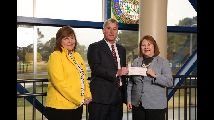 UAH College of Nursing gets $100,000 donation from Bryant Bank