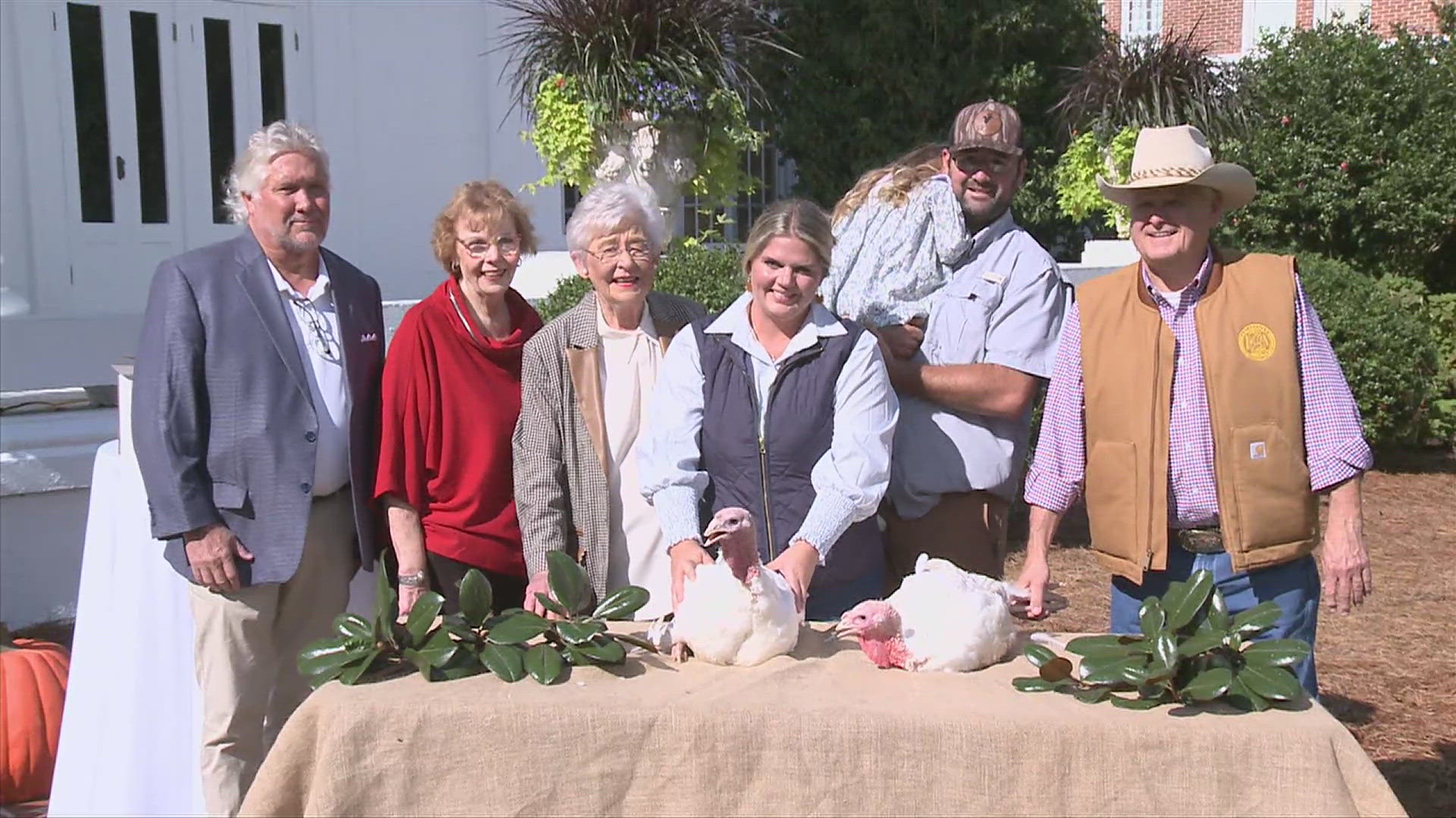 Gobbler and Cobbler, the chosen turkeys, were provided by Bates Turkey Farm. (via WAKA)