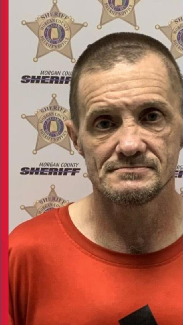 Man accused after tries to hide drugs in sweet tea during traffic stop ...