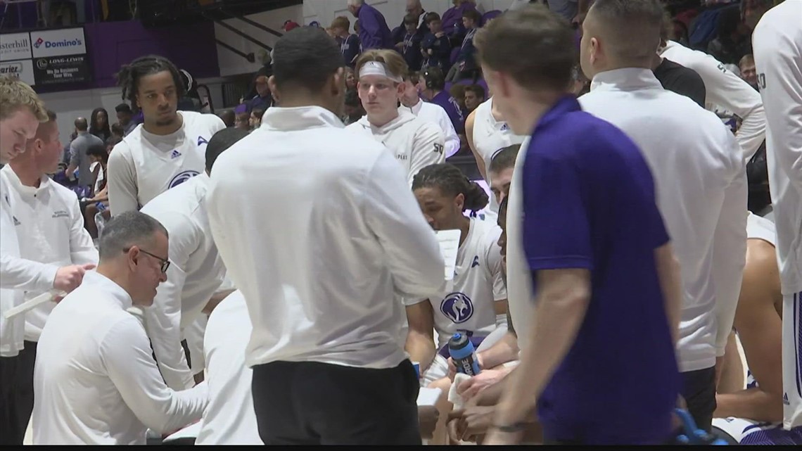 Jacksonville State defeats UNA Lions, 92-83