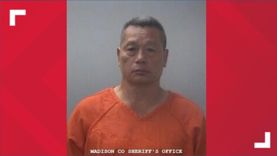 中餐馆变“债务牢笼”！女工称被逼劳动还债，华人老板等3人被捕