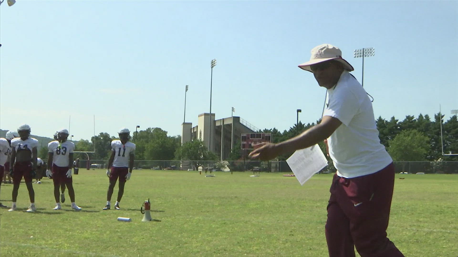 It's game week for the Alabama A&M Bulldogs. Connell Maynor will lead his troops into Jordan-Hare Stadium to face Auburn. Cornelious Brown IV will be starting at QB.