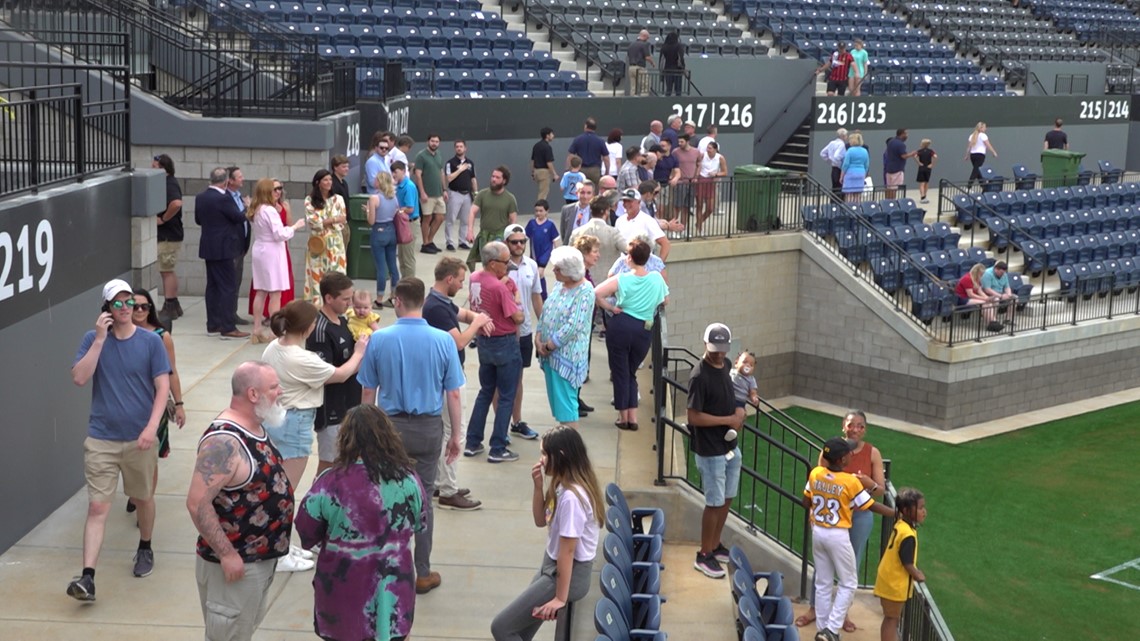 Download Exciting game night at the iconic Yankee Stadium