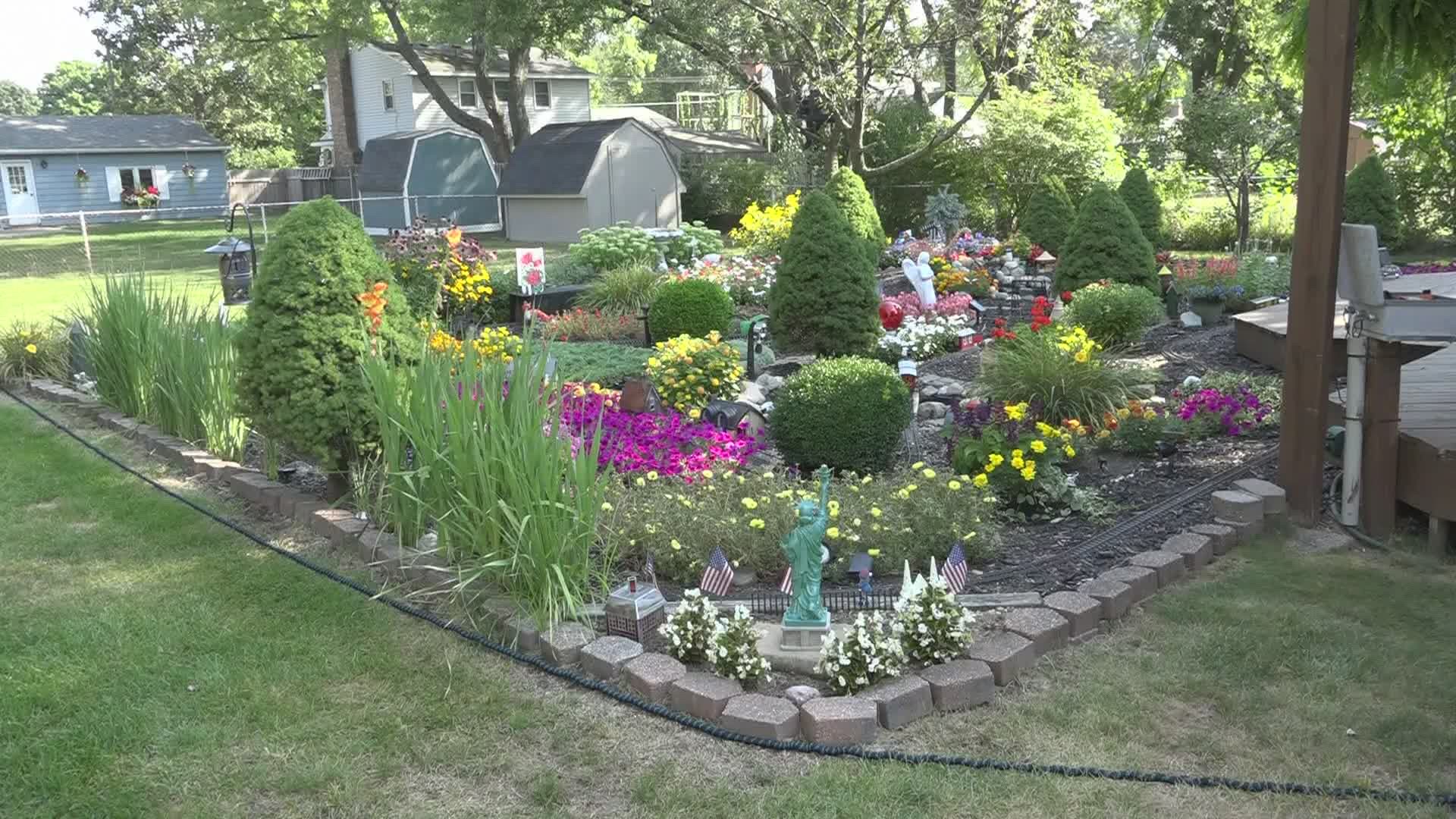 outdoor train set